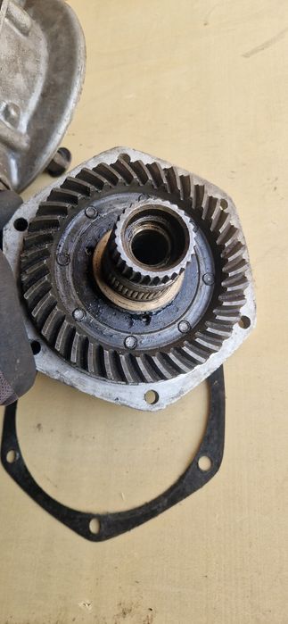 Задній міст мт днепр