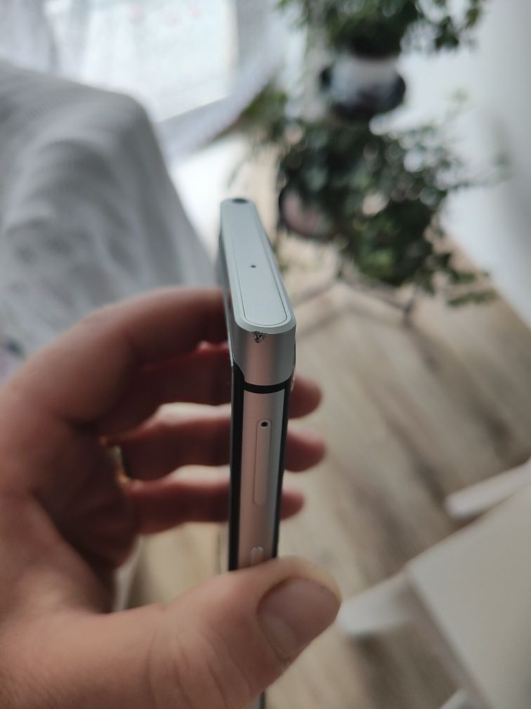 BlackBerry Key One