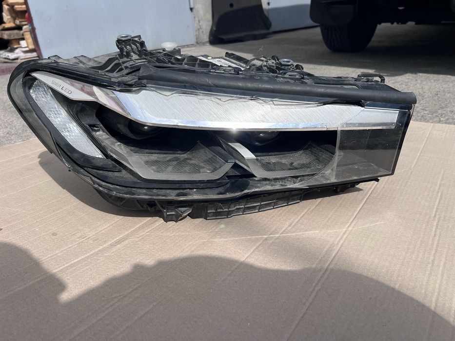 Фара правая BMW 5 G30 Рестайлинг LED 5A26FA4-01 Еропа