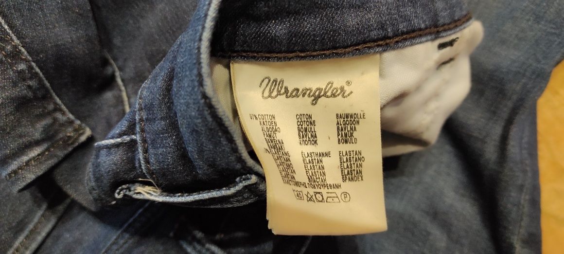 Spodnie Wrangler, W32 L32, jak nowe