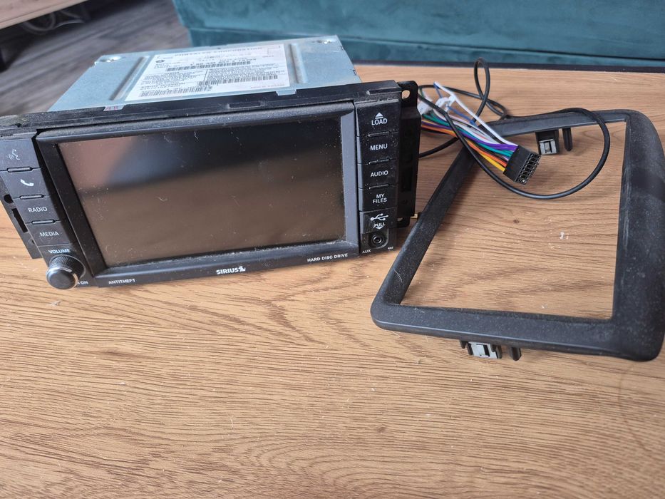 Radio samochodowe Chrysler Country Town 2012