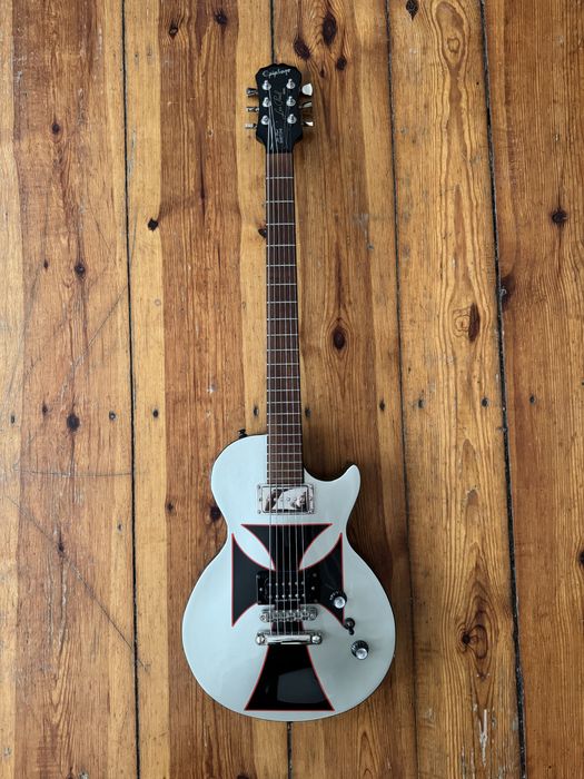Epiphone Les Paul Baritone 2005 + osprzęt Gotoh