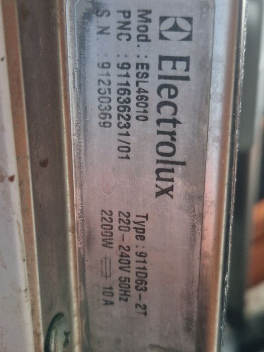 Zmywarka Electrolux ESL46010 części pompa