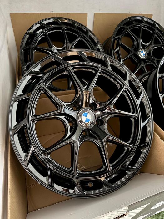 Nowe Alufelgi Bmw 5x112 19” G20 G30 G40 F44 G22 G60 G70 X1 X2 X3 X4 X5