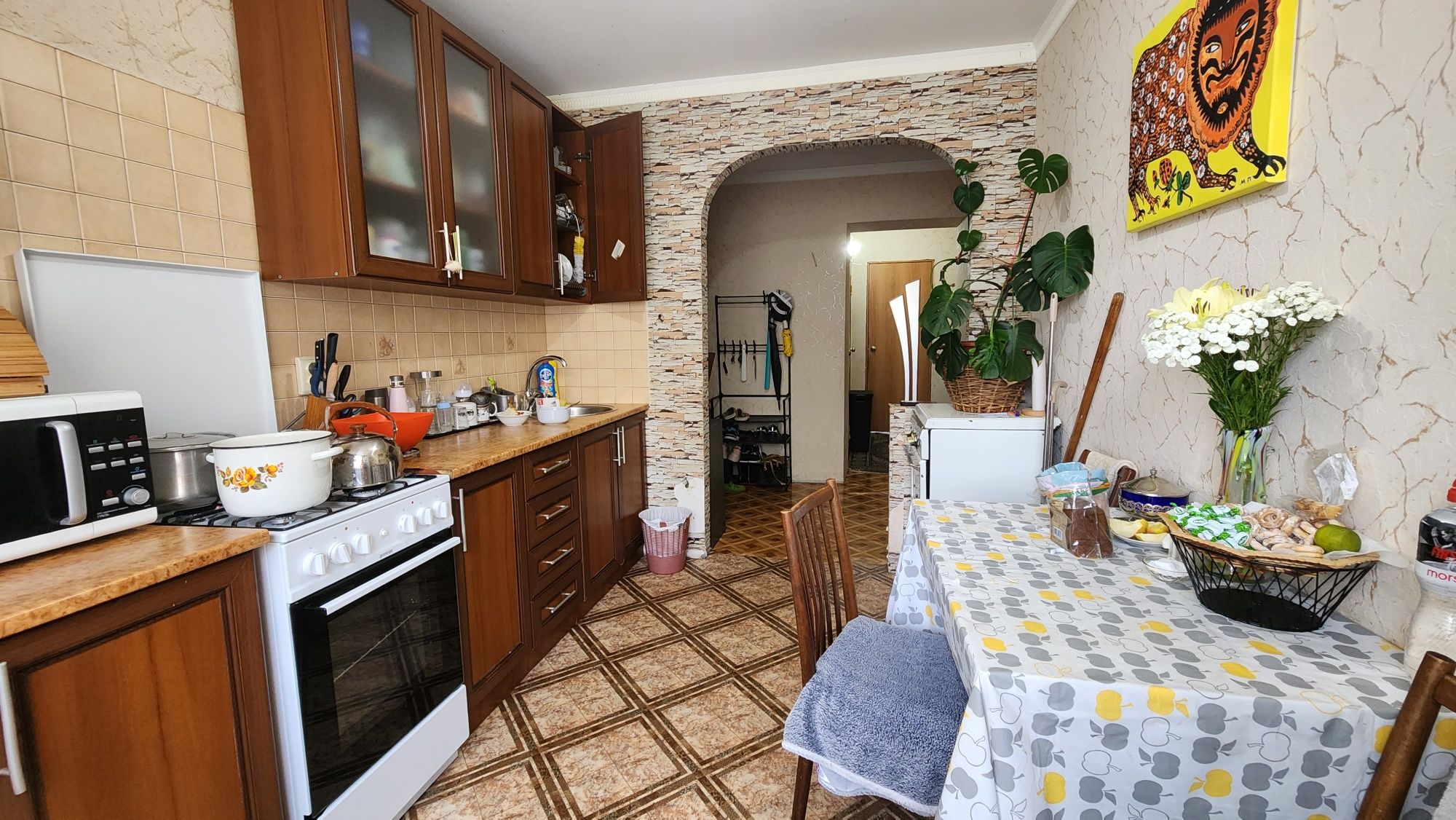 Продам 3х.квартиру м.Обухів  р-н Автошкола