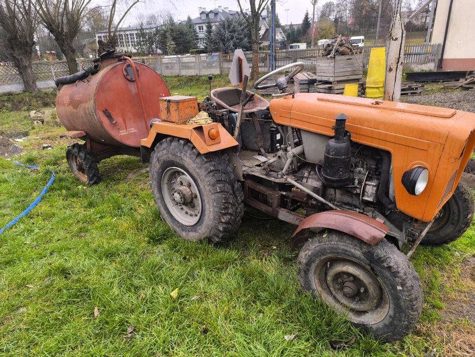 Ciągnik rolniczy sam silnik c-330 beczka gratis