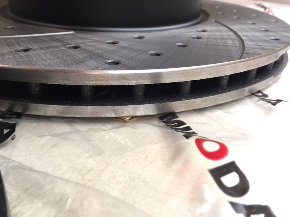 Тормозные диски MIKODA (насечки+перфорация) для BMW и других иномарок