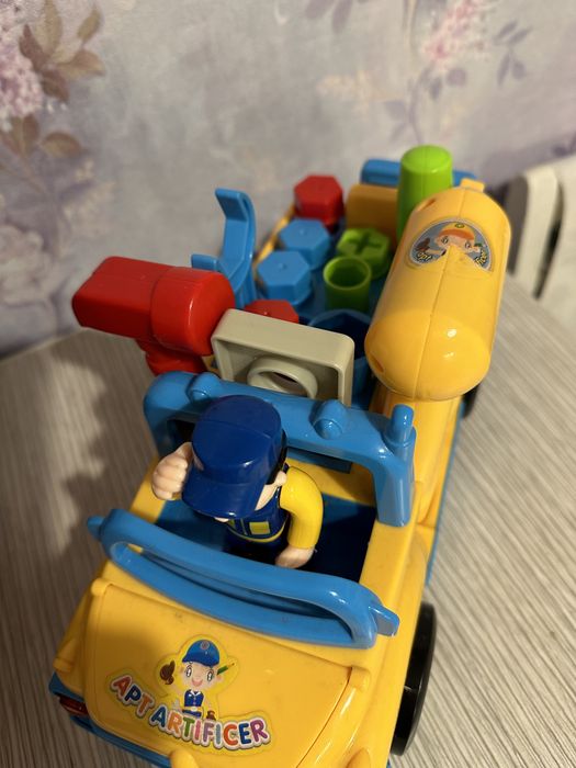 Машинка конструктор Hola toys