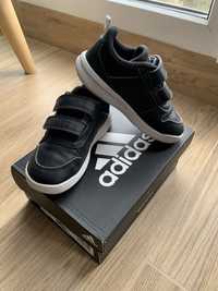 Дитячі кросівки Adidas 25 розмір (16 см устілка)