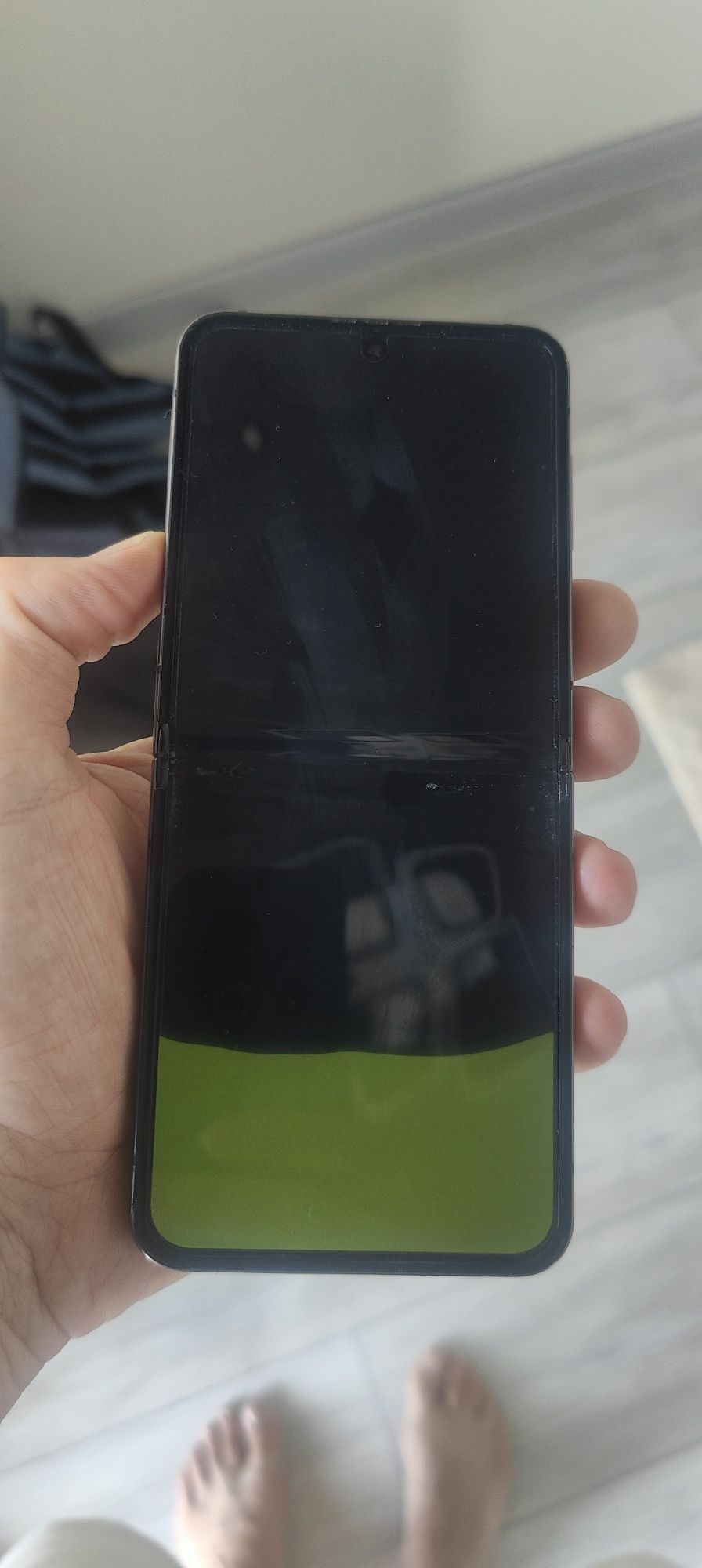 Samsung Galaxy Flip5 8/256GB - на запчасти