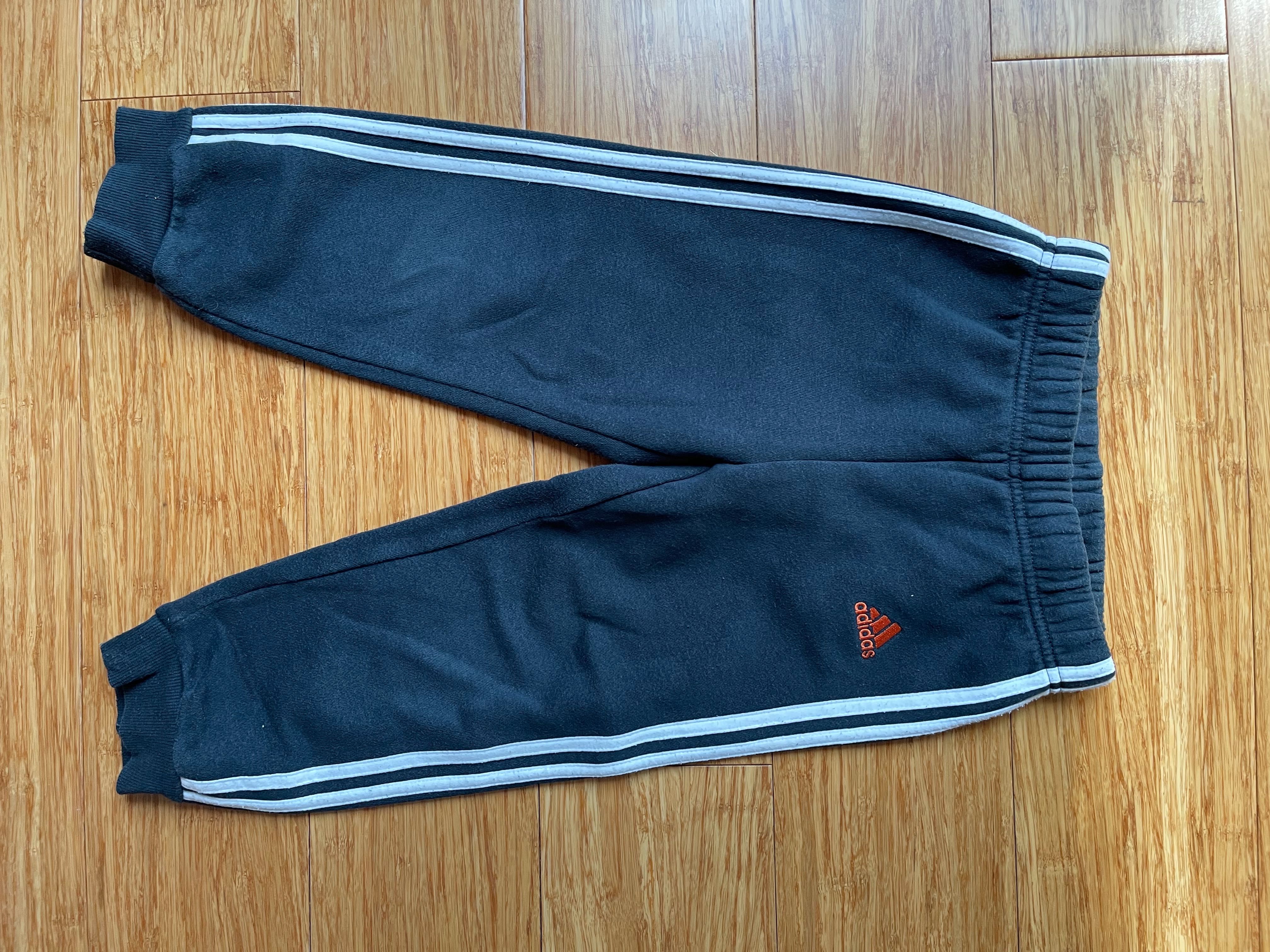 Dresy  Adidas r. 98 - 3-częściowy