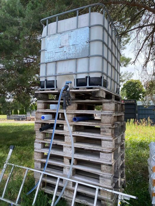 Zbiornik 1000l + wąż + pistolet do tankowania