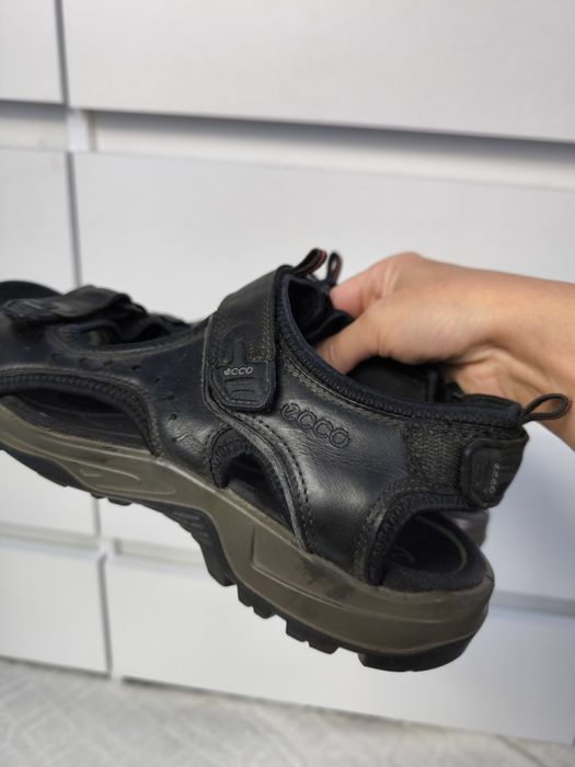 ECCO - skórzane sandały męskie czarne na rzepy bardzo wygodne r. 44