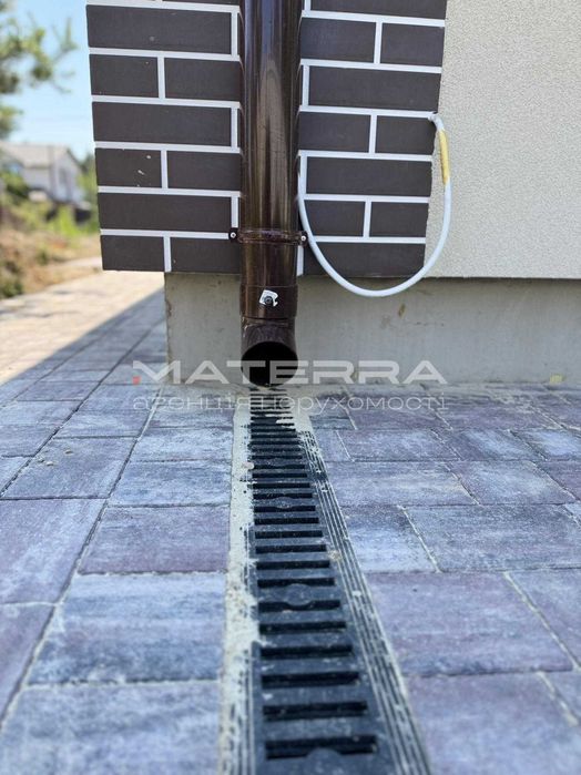 Віта-Поштова будинок з ремонтом КМ "Сосновий маєток" 100 м2, ліс