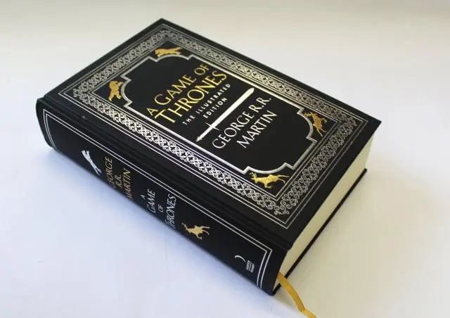 George R.R. Martin - A Game of Thrones/ Джордж Мартін - Тверда Палітур