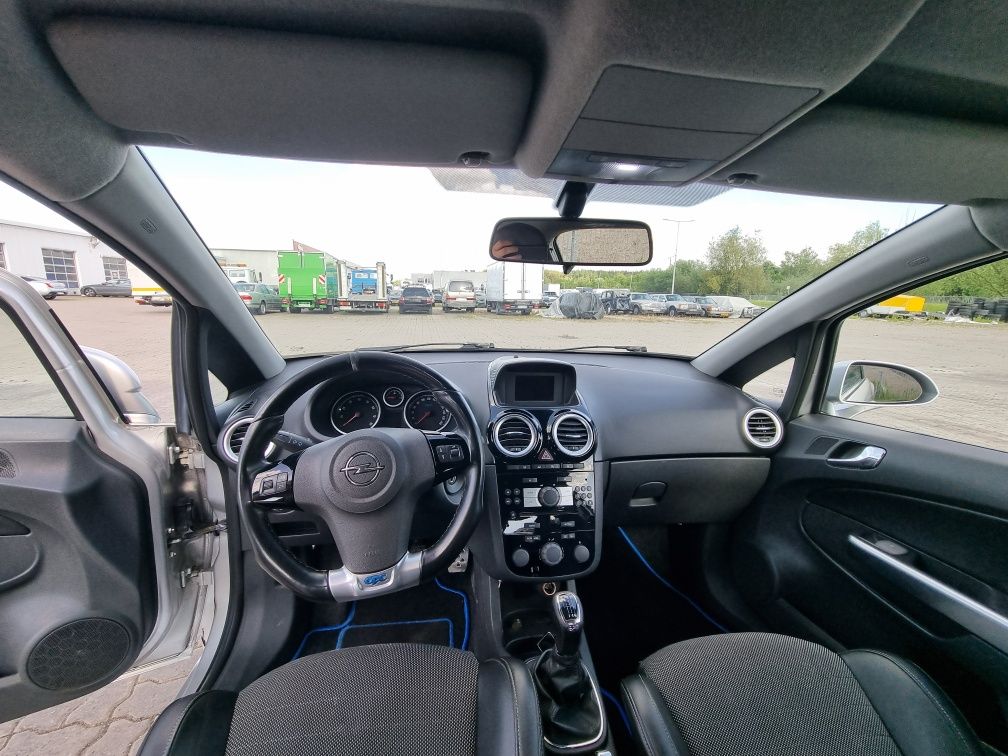 Opel Corsa D OPC 192KM