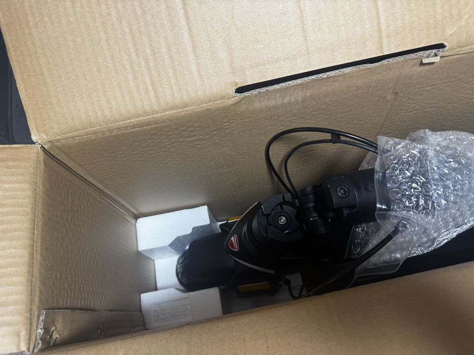 Електросамокат  Ducati PRO-3  електричний самокат