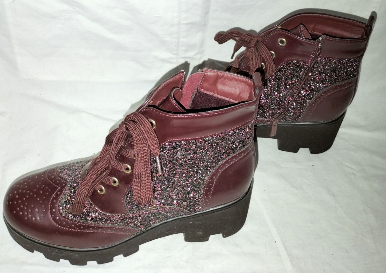 Botas Bordeaux Brilhantes