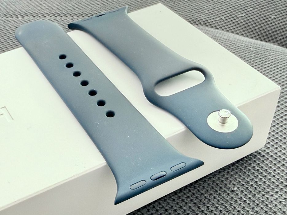 APPLE Watch 9 GPS 41mm aluminium (srebrny) + pasek (sztormowy błękit)