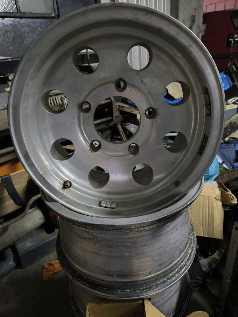 Jantes mickey thompson alumínio Land Rover 16" x 8" ET0 defender