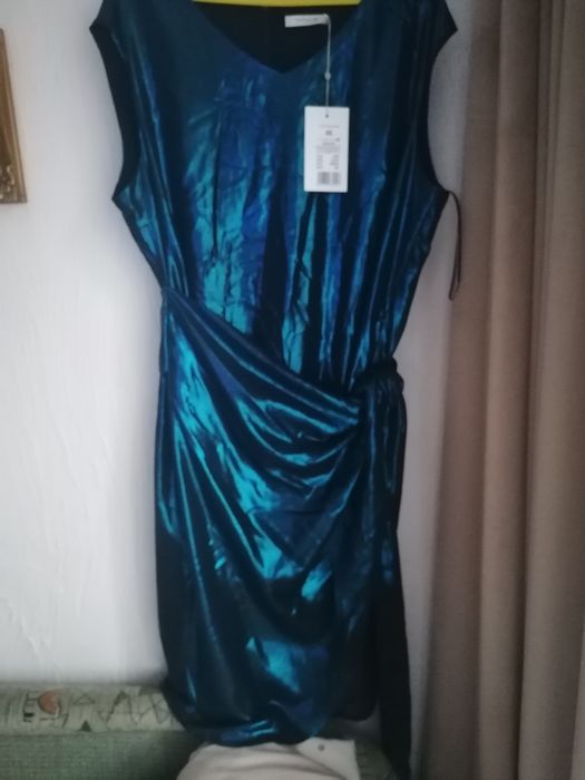 Nowa sukienka Tatuum r. 46