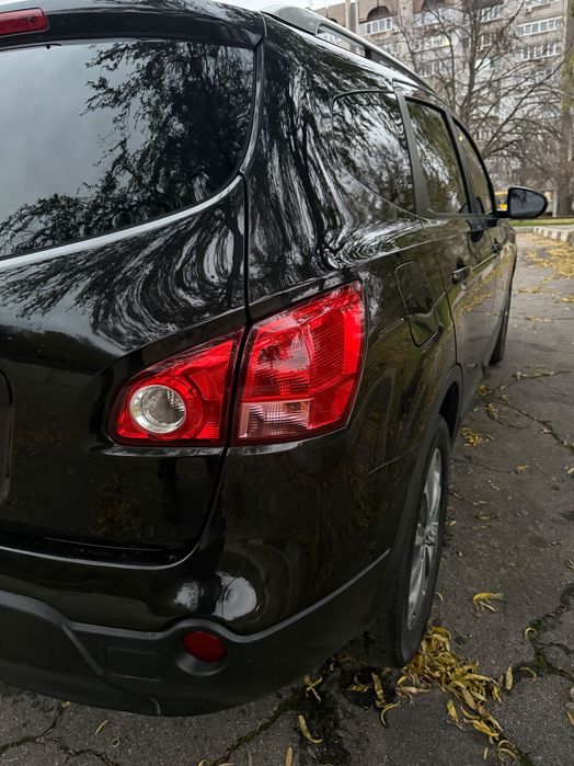 Nissan Qashqai +2 2009