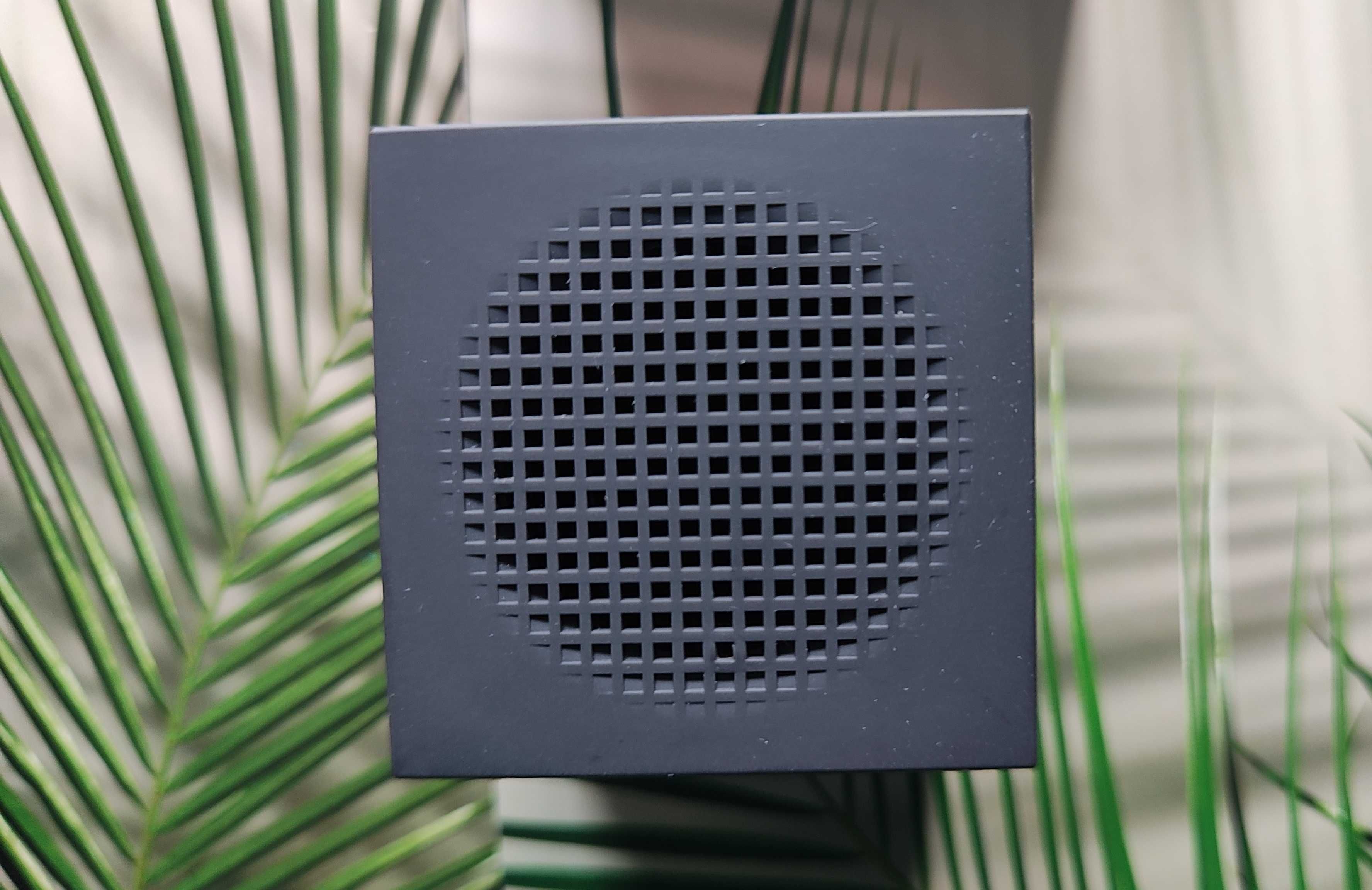 Głośnik do telefonu - HTC BoomBass -  Bluetooth, NFC
