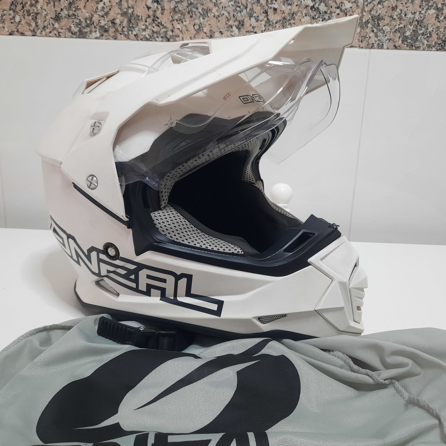 Capacete Oneal Sierra