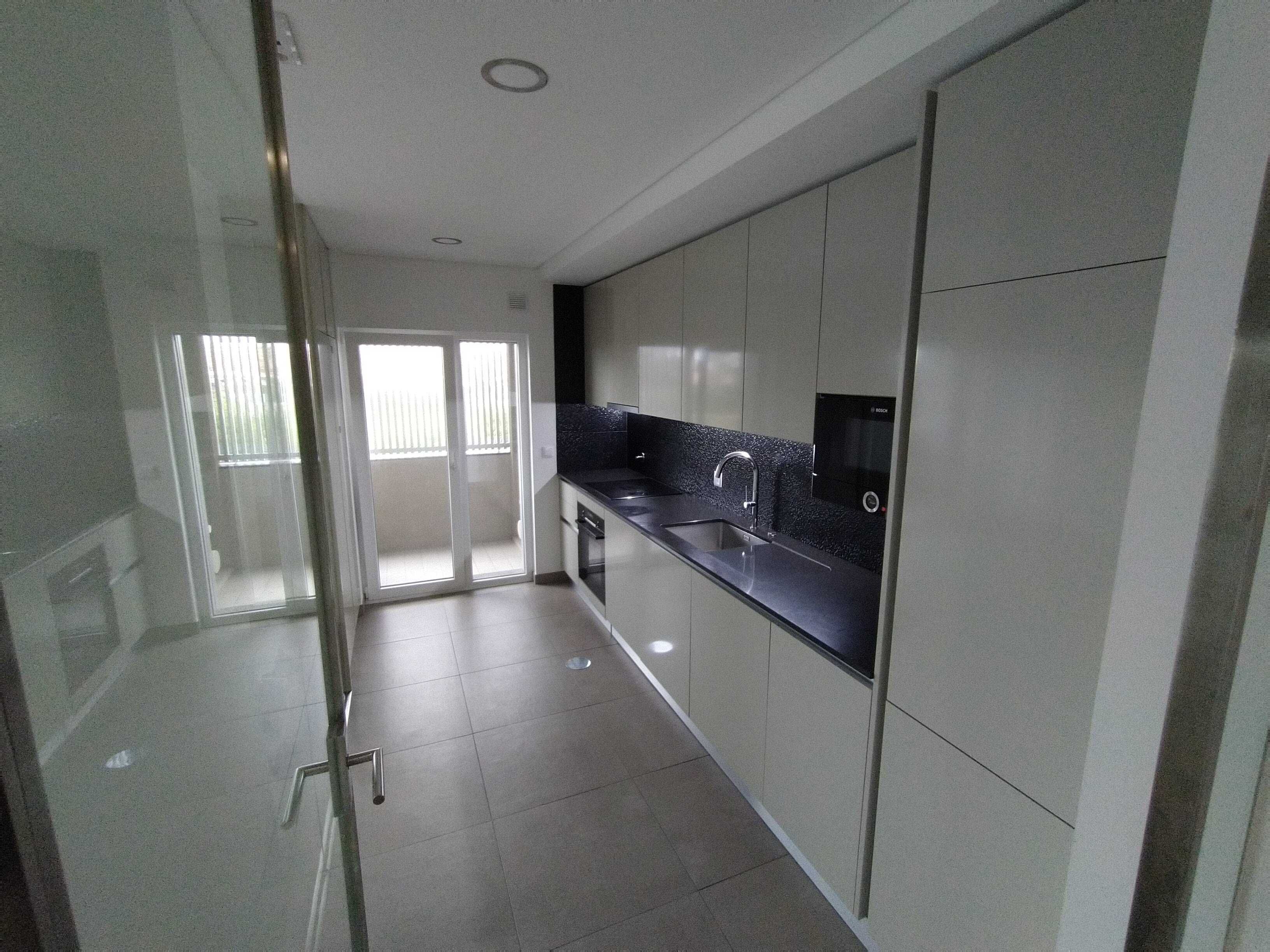 Apartamento T1 em Arcozelo
