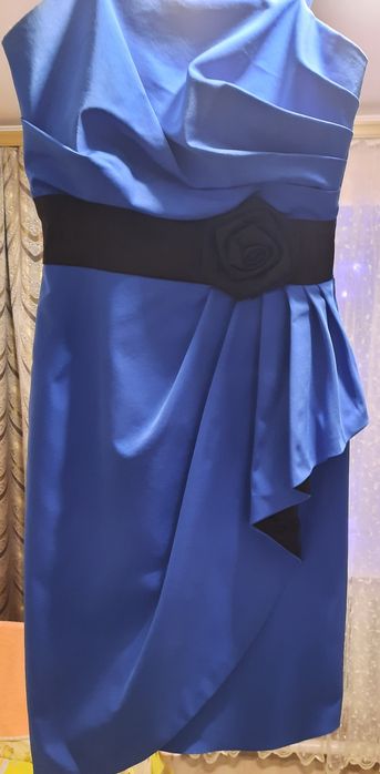 Нарядне синє плаття