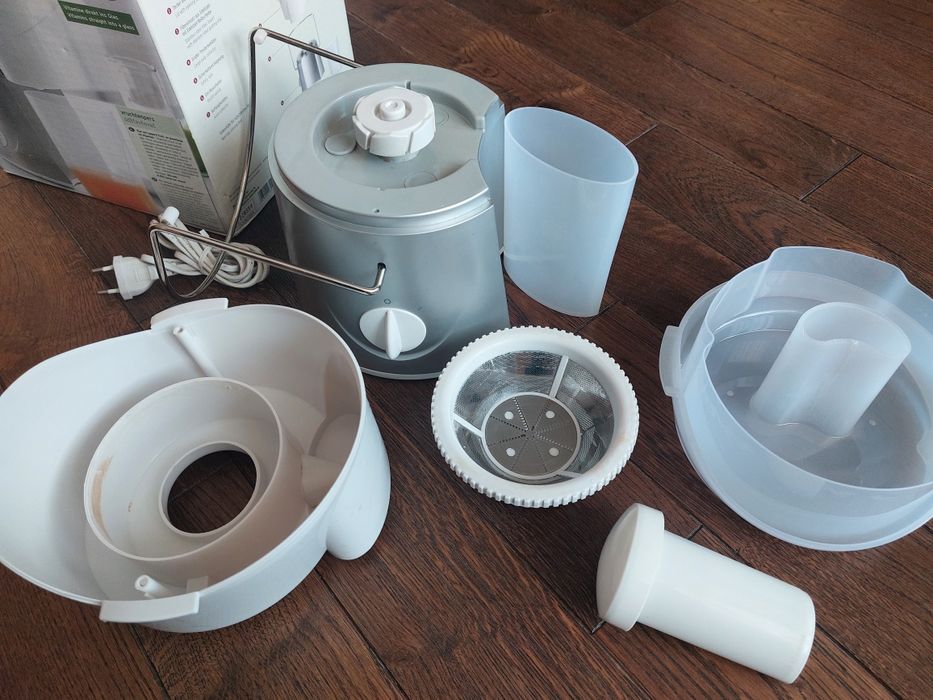 Соковитискач TCM Tchibo