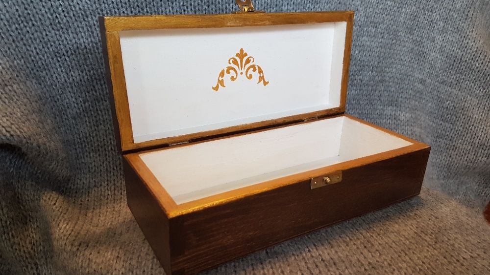 Drewniane pudełko własnoręcznie malowane 24x10,5x7cm