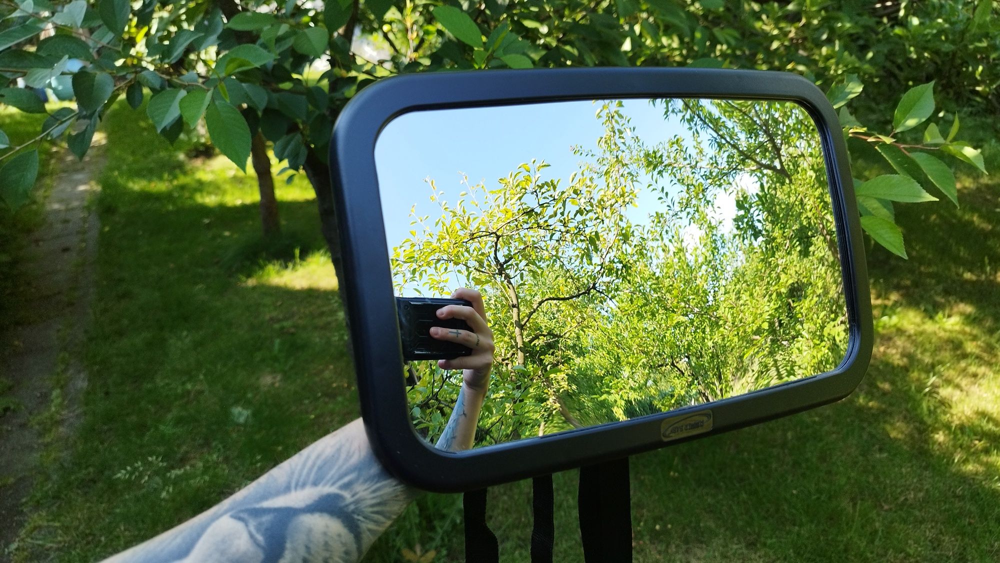 Lusterko wsteczne dla niemowląt