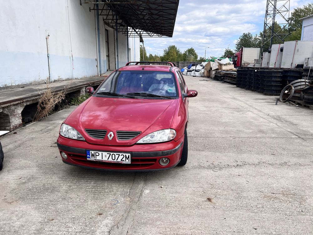 Renoult megane combi lpg 2001 piaseczno