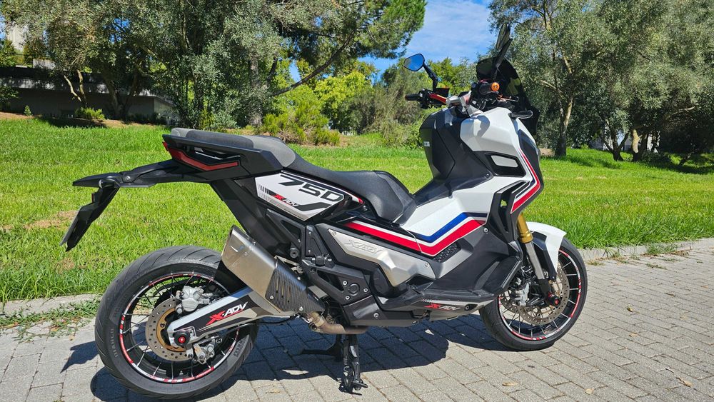 Honda X-ADV 750 DCT M/Extras