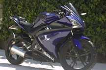 YAMAHA YZF-R 125 Poucos KM!!!