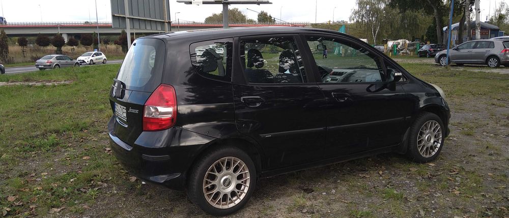 Honda  Jazz 1,4i Klima Zadbana z Ubezp.OC i Przeglądem Techn. 09.2026.