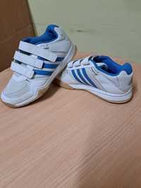 Damskie buty sportowe Adidas Gym Plus Women toz. 37,5