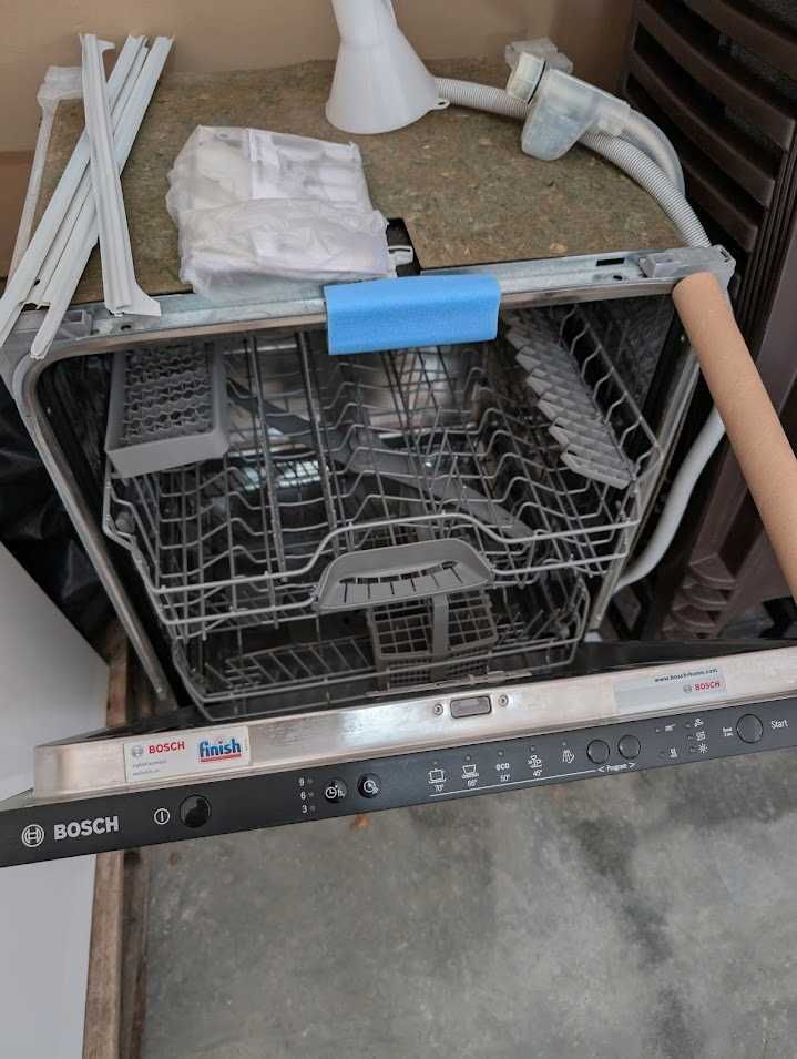 Máquina de Lavar Loiça Bosch Encastrável SMV51E40EU