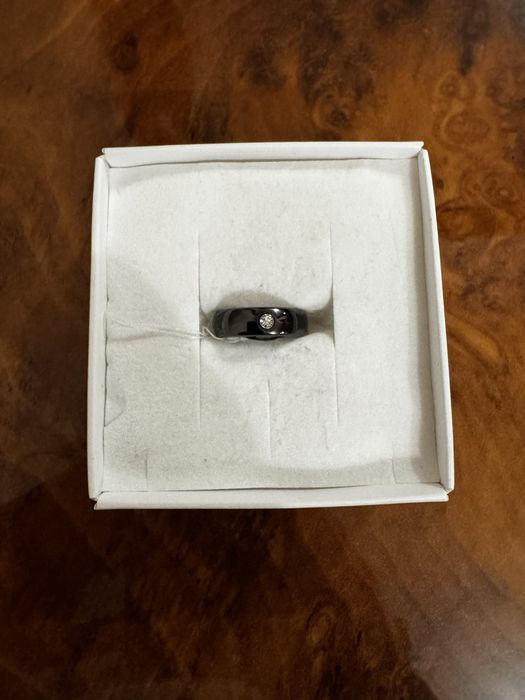 Каблучка керамічна, кераміка