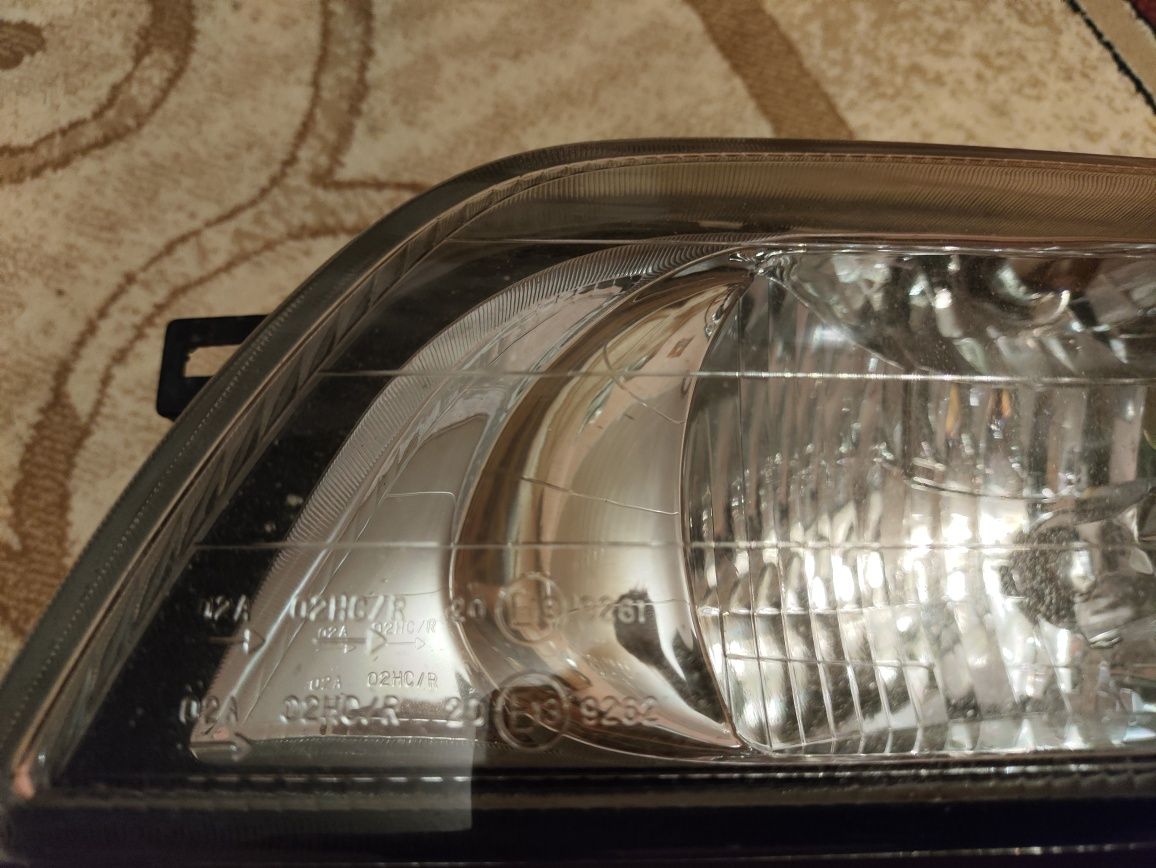 Reflektor Lampa Lewa Nissan Almera N15