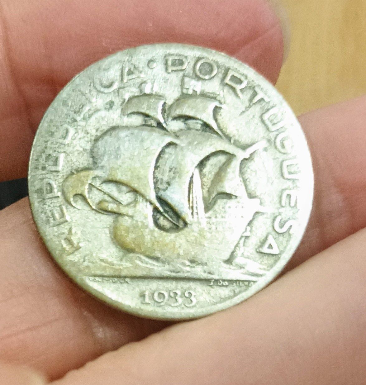 Portugal - 5$00 ( Prata) - 1933 / 1977/ 94  ; 2$50 - 1943/1944//46/51