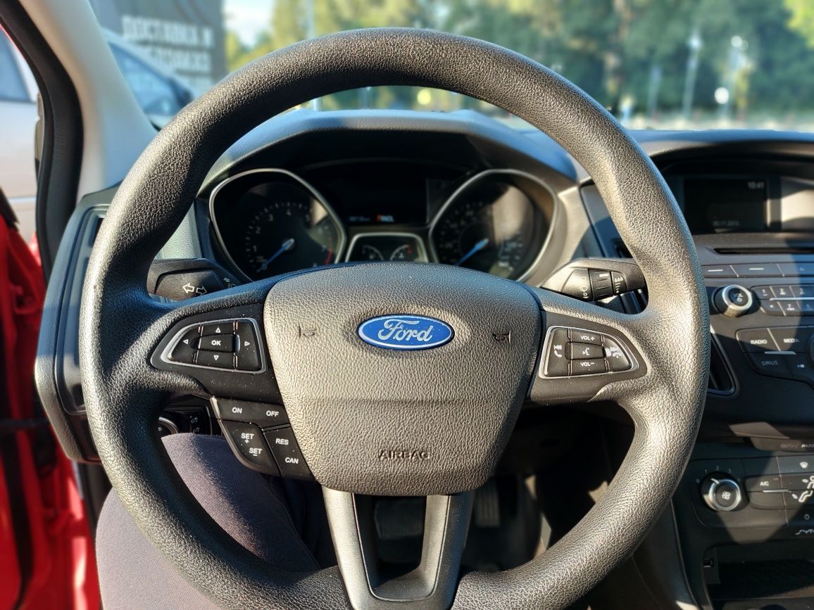 Ford focus SE 2.0 2015