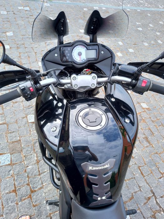 Продам мотоцикл Kawasaki Versys 650куб. ABS.