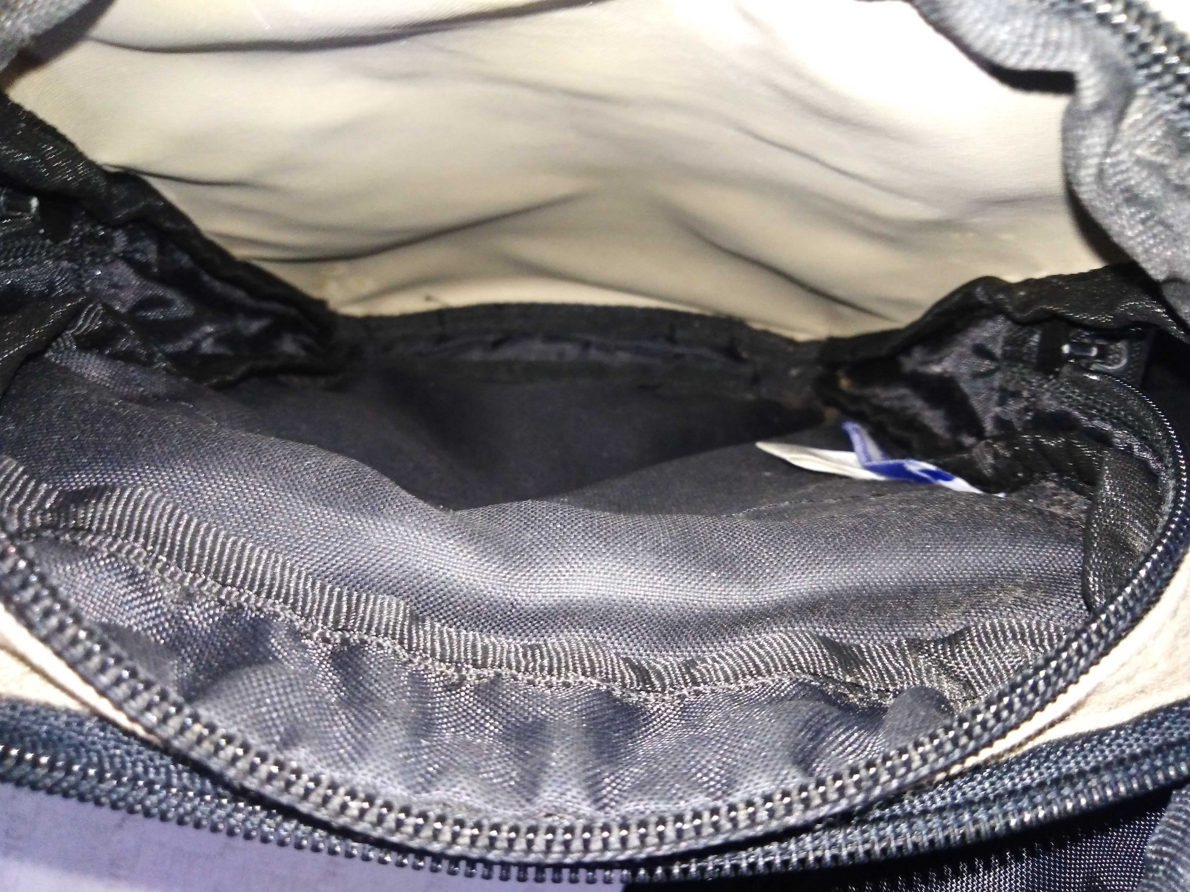 Bolsa Reebok "Walk About"