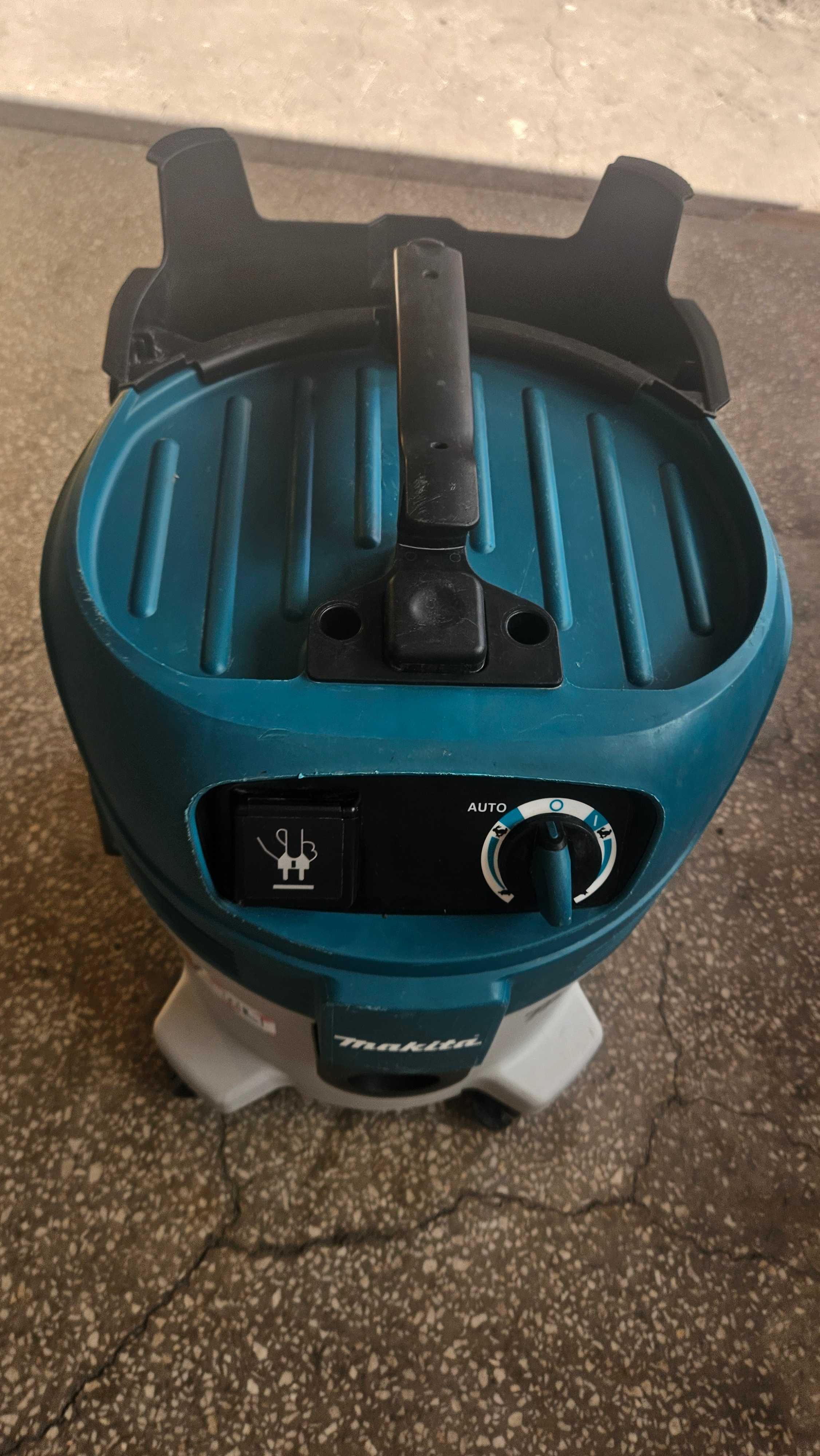 Odkurzacz przemysłowy Makita VC3012L  VC 3012 30L super stan