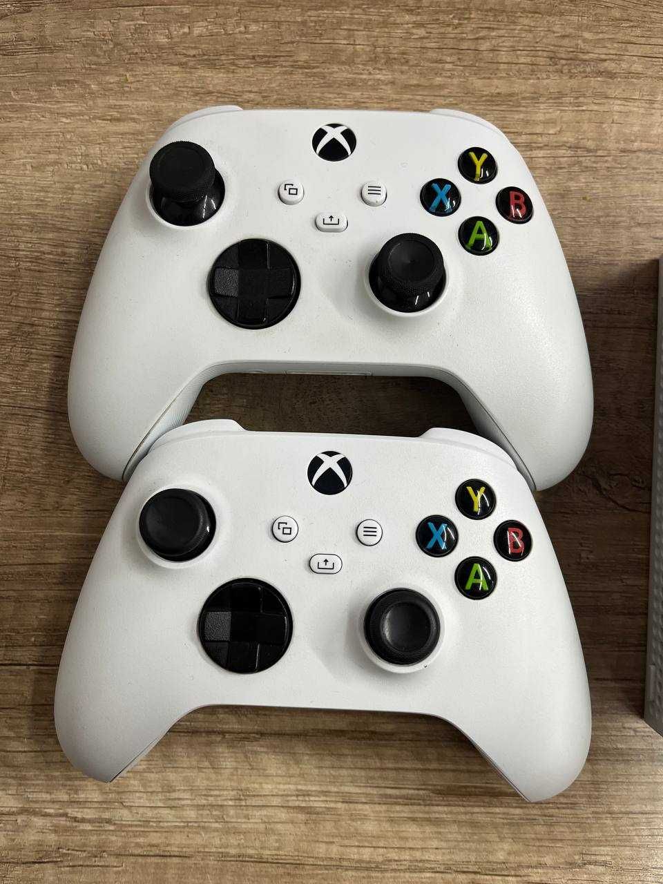 XBOX SERIES S | 2 геймпади | Акаунт - 60 ігр | RDR, Cyberpank, Metro