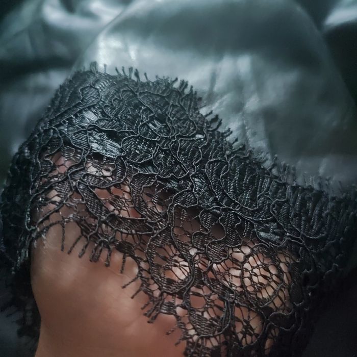 Сукня   шкіряна   .