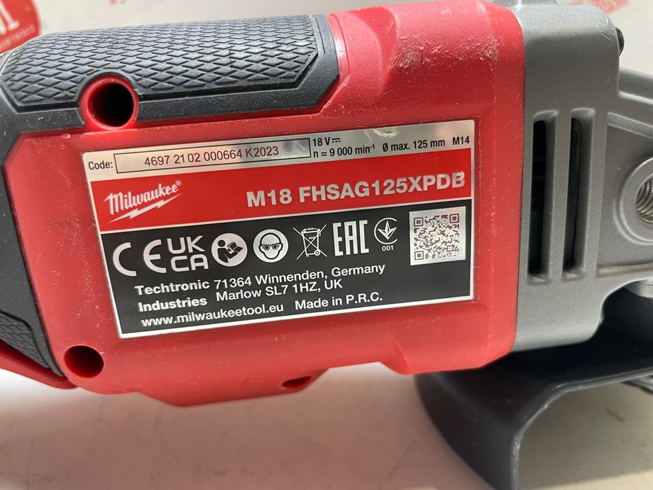 Milwaukee M18 FHSAG125XPDB FUEL/безщіткова болгарка мілвоке 18в