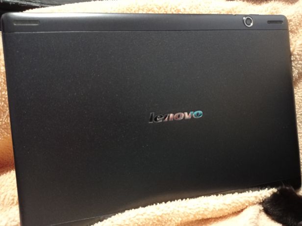 Продам планшет Lenovo S6000